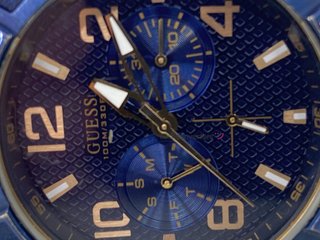 reloj pulsera unisex guess no indica