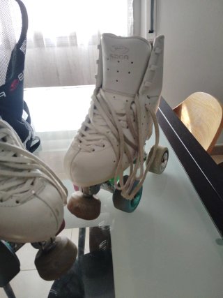 Patines Edea con bolsa y accesorios