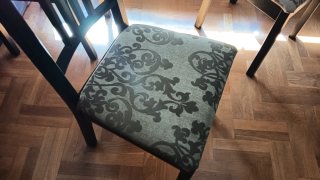 Conjunto mesa extensible y 2 sillas comedor.