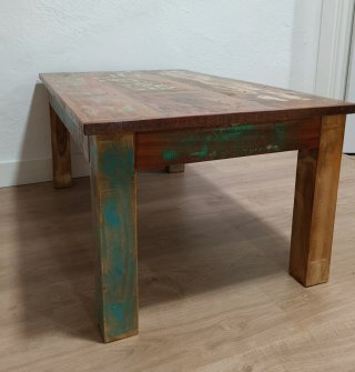 Mesa de centro de madera rústica