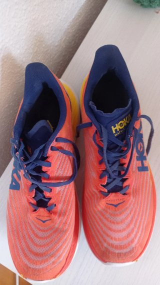 Zapatillas Hoka mach 5  Naranja y Amarillo