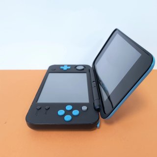CONSOLE NINTENDO NEW 2DS XL BLU NERO CON CAVO