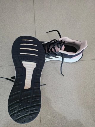Zapatillas Adidas Negras y Rosas Talla 38.5