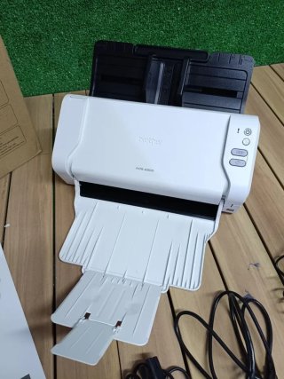 Scanner Brother ADS-2200 con Alimentatore Automatico