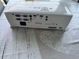 Proyector Benq DLP HDMI