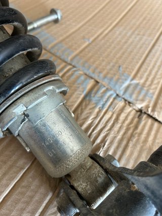 Amortiguador y bieletas Royal Enfield Himalaya