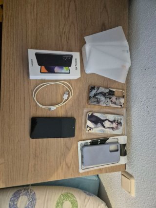 Samsung Galaxy A52 Negro + Accesorios