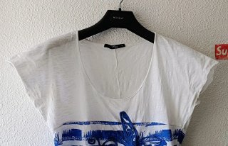 Camiseta Corte Inglés de Yera como NUEVA TALLA M