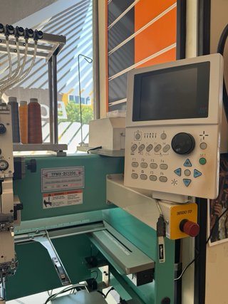 Máquina Bordar Tajima TFMX-II C1206 6 cabezas