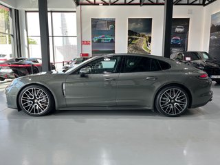 Porsche Panamera 4 EHYBRID PLATINUM ED 2022