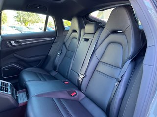 Porsche Panamera 4 EHYBRID PLATINUM ED 2022
