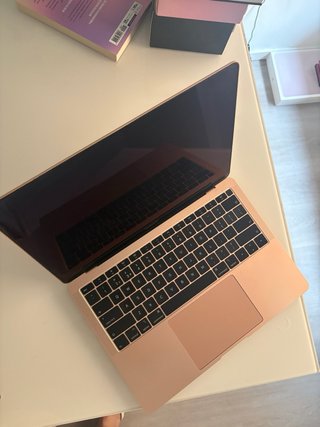 MacBook Air 13” 2018 Oro i5 | 8GB RAM | SSD