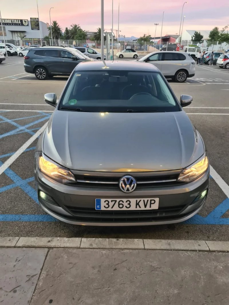 Volkswagen Polo 2019 - foto 1