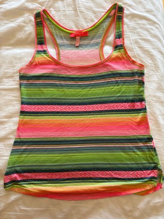 Camiseta Bershka Talla S Rayas Verdes y Rosas