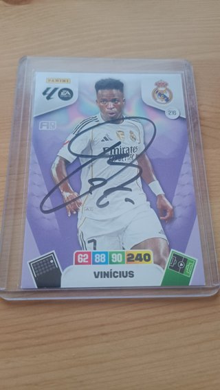 Cromo Vinicius Junior Firmado Adrenalyn 25/26