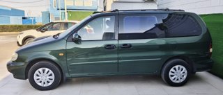 KIA Carnival 2000