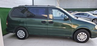 KIA Carnival 2000