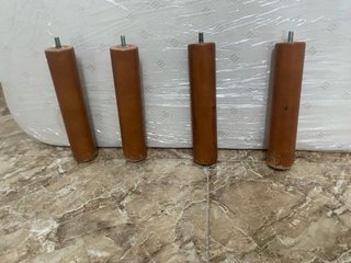 Colchón viscolástica y somier con patas en muy bue