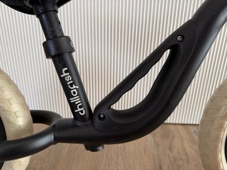 Bicicleta equilibrio Chillafish 10”como nueva