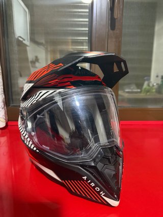HJC RPHA 11 CARBON talla S/AIROH COMMANDER talla M