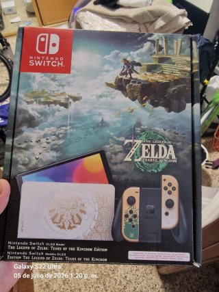 Nintendo Switch OLED Edición Zelda