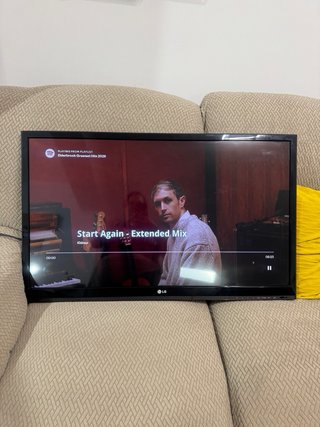 TV LG 37 + Chromecast