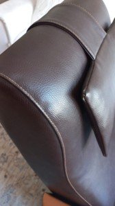 Sillón de cuero marrón DIVATTO