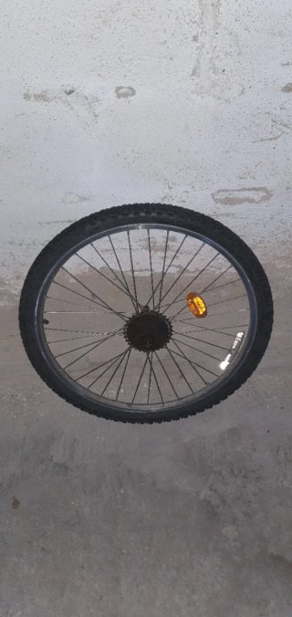 Rueda trasera de bicicleta