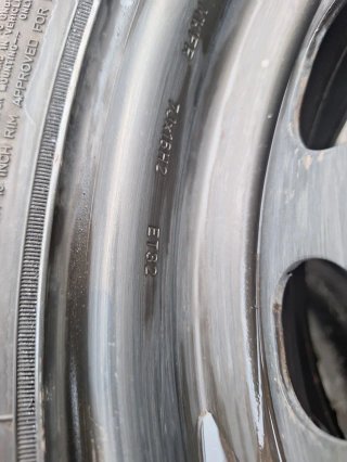 Jeep Avenger Moderno 215/65 R 16 - Rueda Repuesto