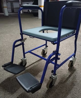 Silla WC con ruedas