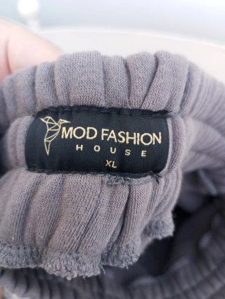 Falda jogger gris talla única nueva