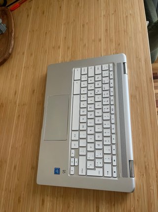 HP Portátil Plata y Blanco