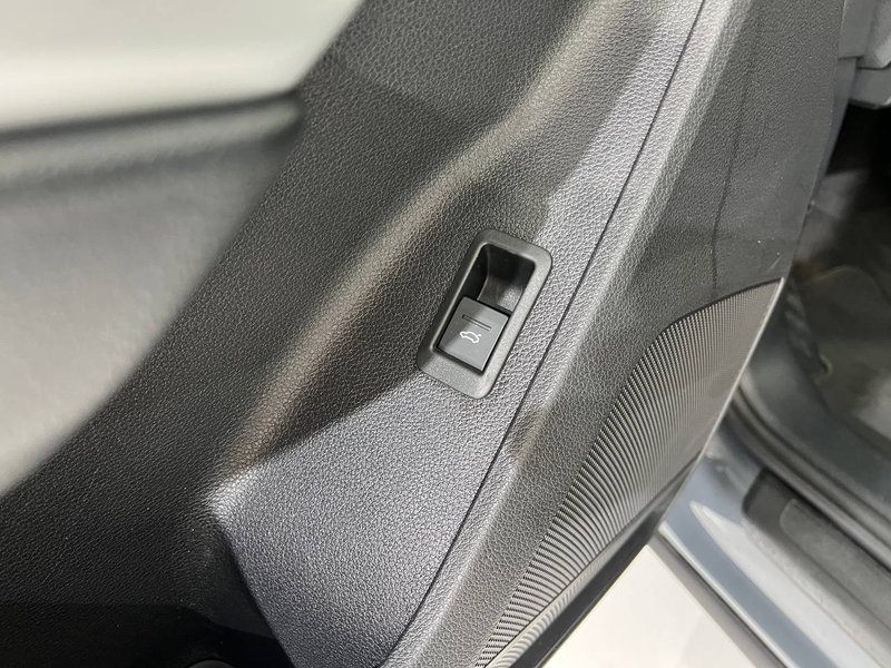 Audi Q3 2021, foto 14