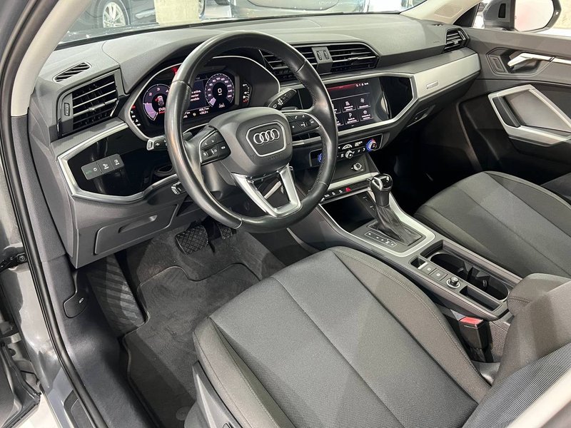 Audi Q3 2021, foto 16