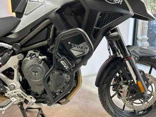 Triumph Tiger 1200 GT Pro Negra/Blanca