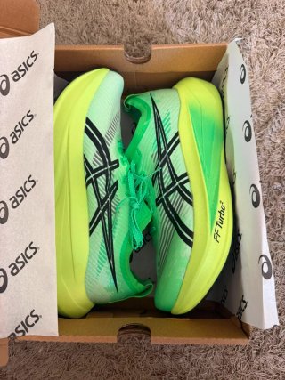 Asics Megablast, Talla 39, Nuevas