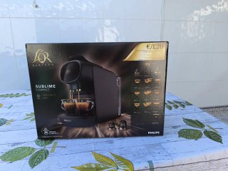 Macchina da caffè L'OR Barista Sublime Compact Grigia