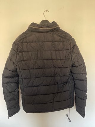 Chaqueta Zara con capucha