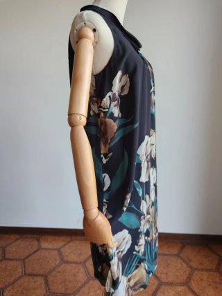 Abito estivo corto fantasia fiori taglia M