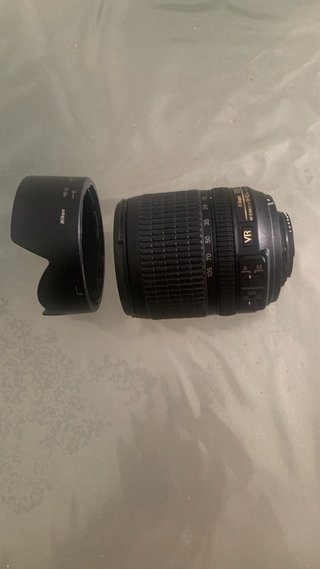 Nikon D7100 + Objetivo 18-105mm