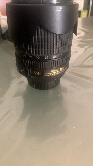 Nikon D7100 + Objetivo 18-105mm