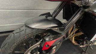 Triumph Tiger 900 GT Pro Roja