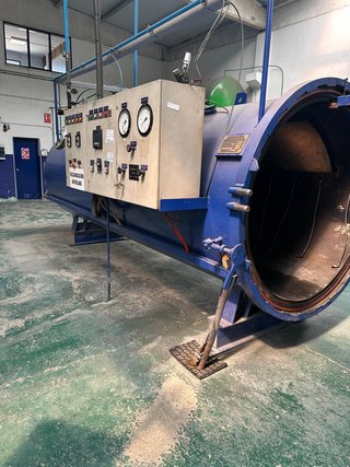 Autoclave Vulc. Recauchutados