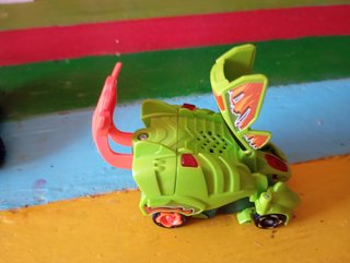 Coches robots transformables