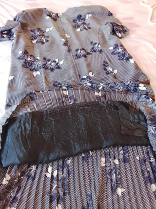 Vestido Schneberger talla 48-50 (da mucha talla)