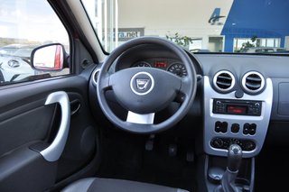 Dacia Sandero 2012