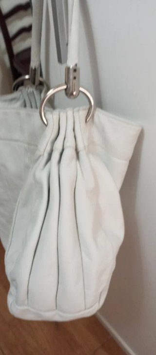 Bolso de piel blanco