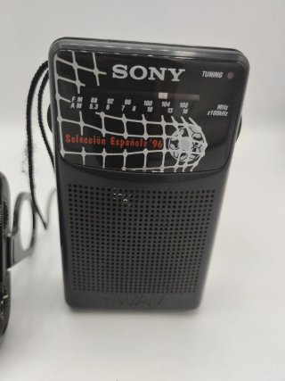 Lote 2 Radios Sony Vintage AM/FM Funcionan Bien