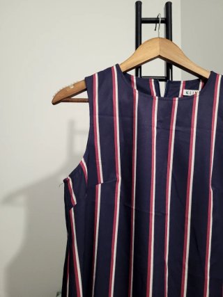 Vestido Kling rayas azul, rojo y blanco Talla M