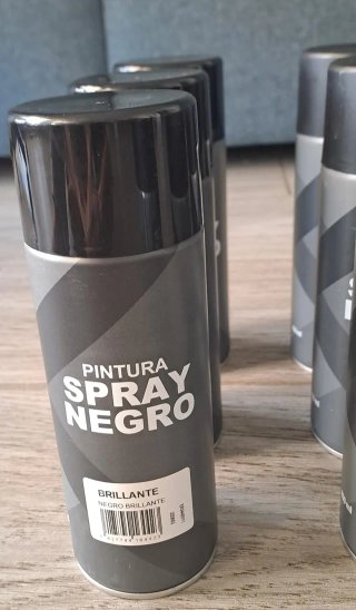 Pintura Spray Negro = 4 Mate y 3 Brillo 400ml